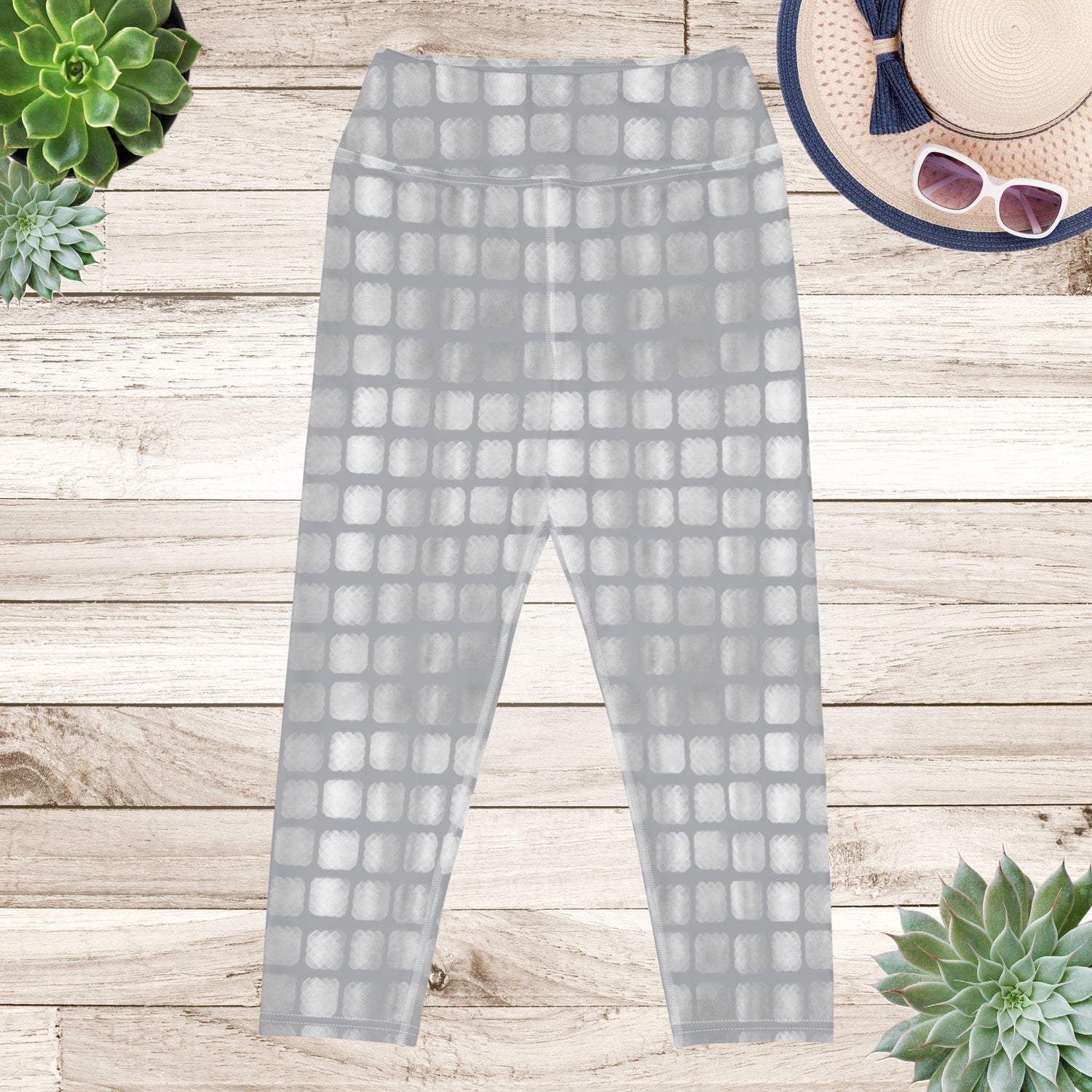 Grey Encounter Yoga Capri Leggings | DEEAREST LTD