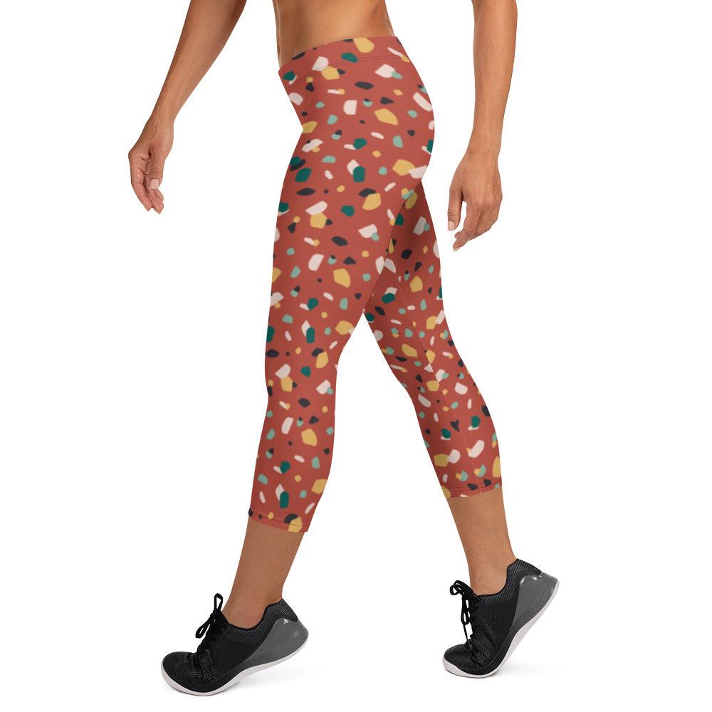 Brown Tropical Pattern Capri Leggings | DEEAREST LTD