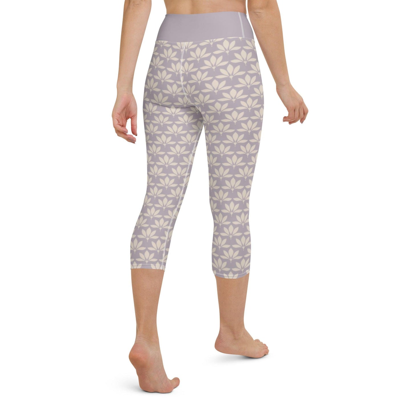 Lilac Flower Yoga Capri Leggings | DEEAREST LTD