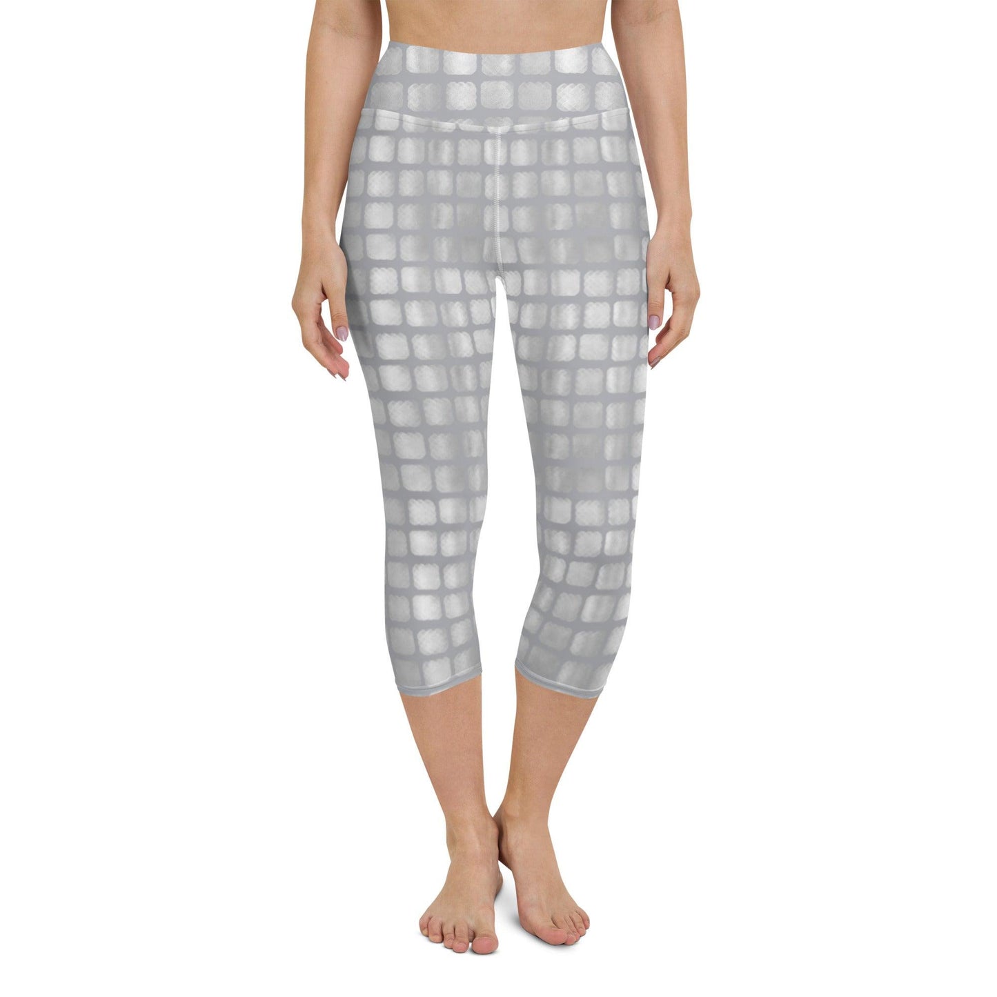 Grey Encounter Yoga Capri Leggings | DEEAREST LTD