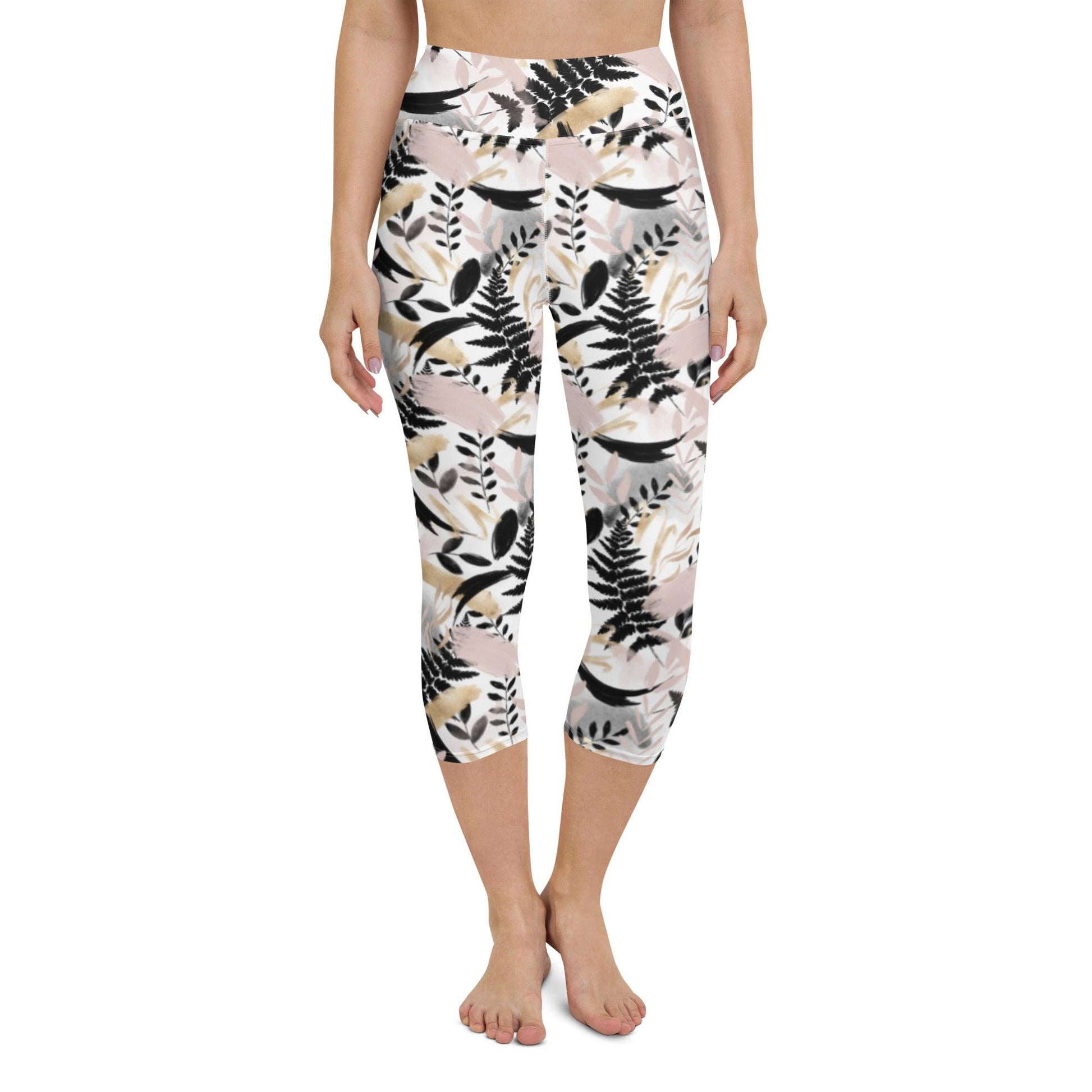 Gentle Leaves Yoga Capri Leggings | DEEAREST LTD