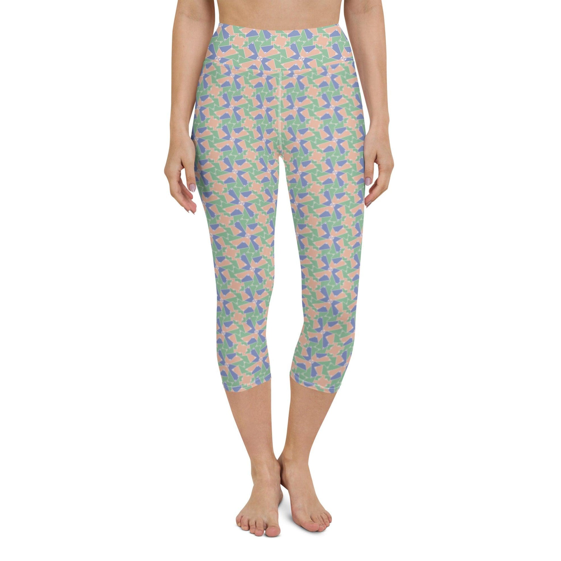 Green Blush Yoga Capri Leggings | DEEAREST LTD