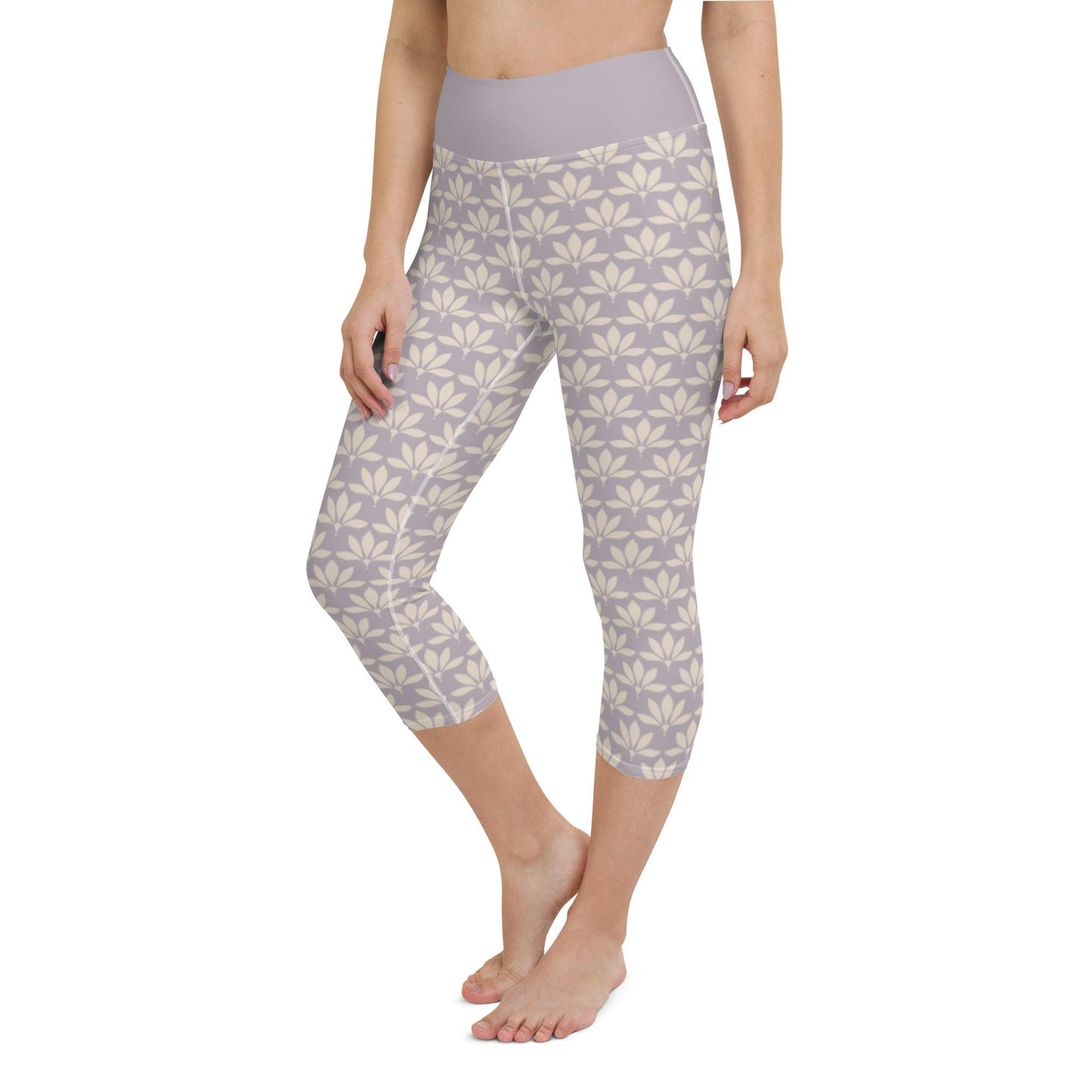 Lilac Flower Yoga Capri Leggings | DEEAREST LTD