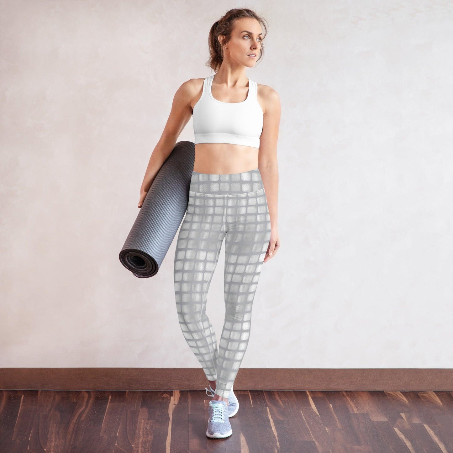 Grey Encounter Yoga Leggings | DEEAREST LTD