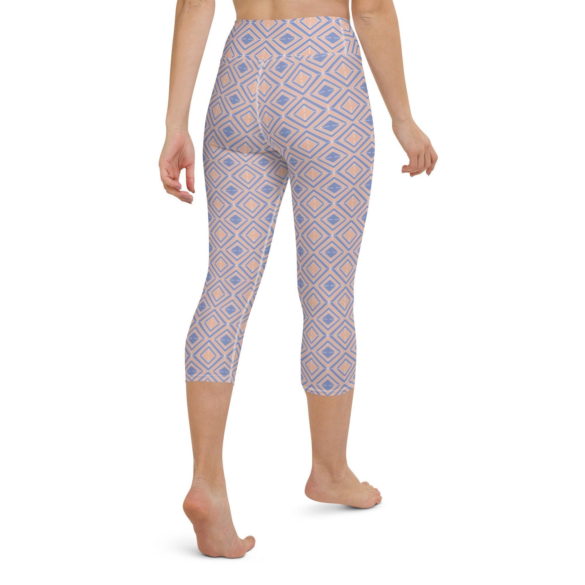 Blush Diamond Yoga Capri Leggings | DEEAREST LTD