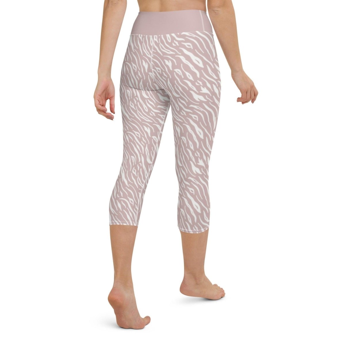 Pink Encounter Women's Capri Yoga Pants | DEEAREST LTD