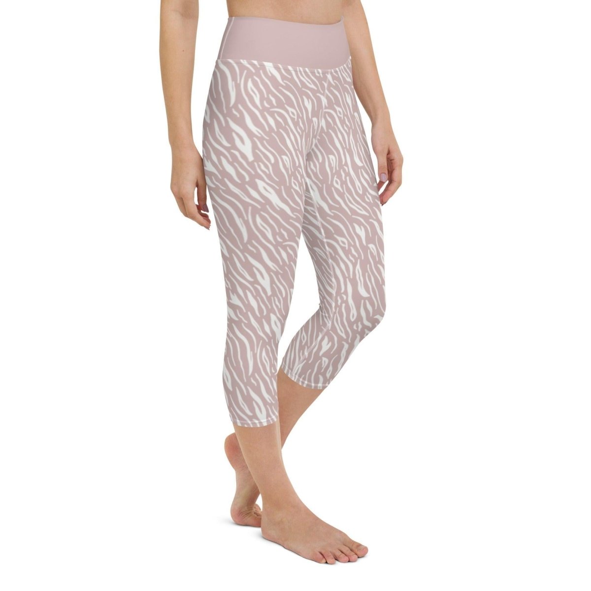 Pink Encounter Women's Capri Yoga Pants | DEEAREST LTD