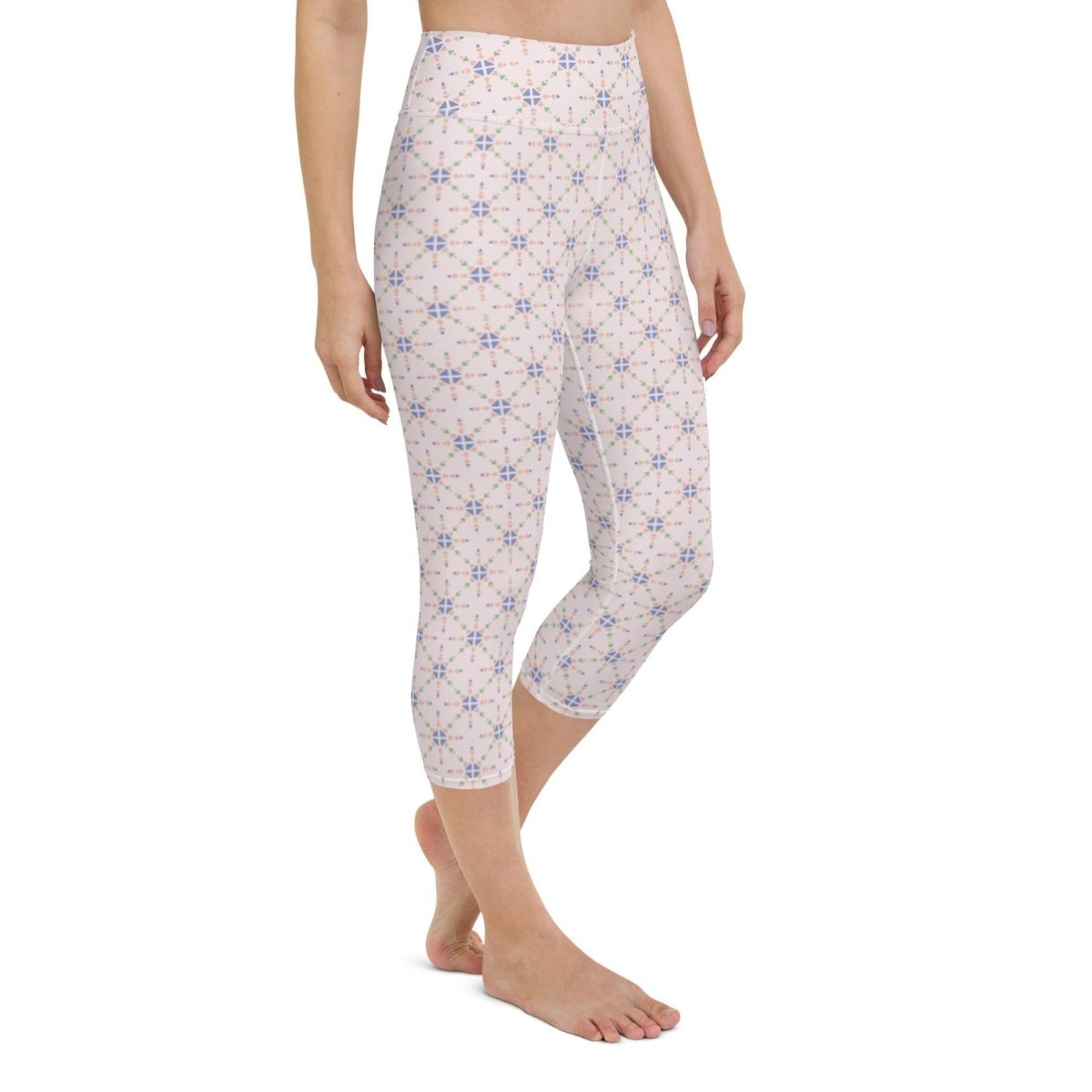 Pink Patterned Women's Capri Yoga Pants | DEEAREST LTD