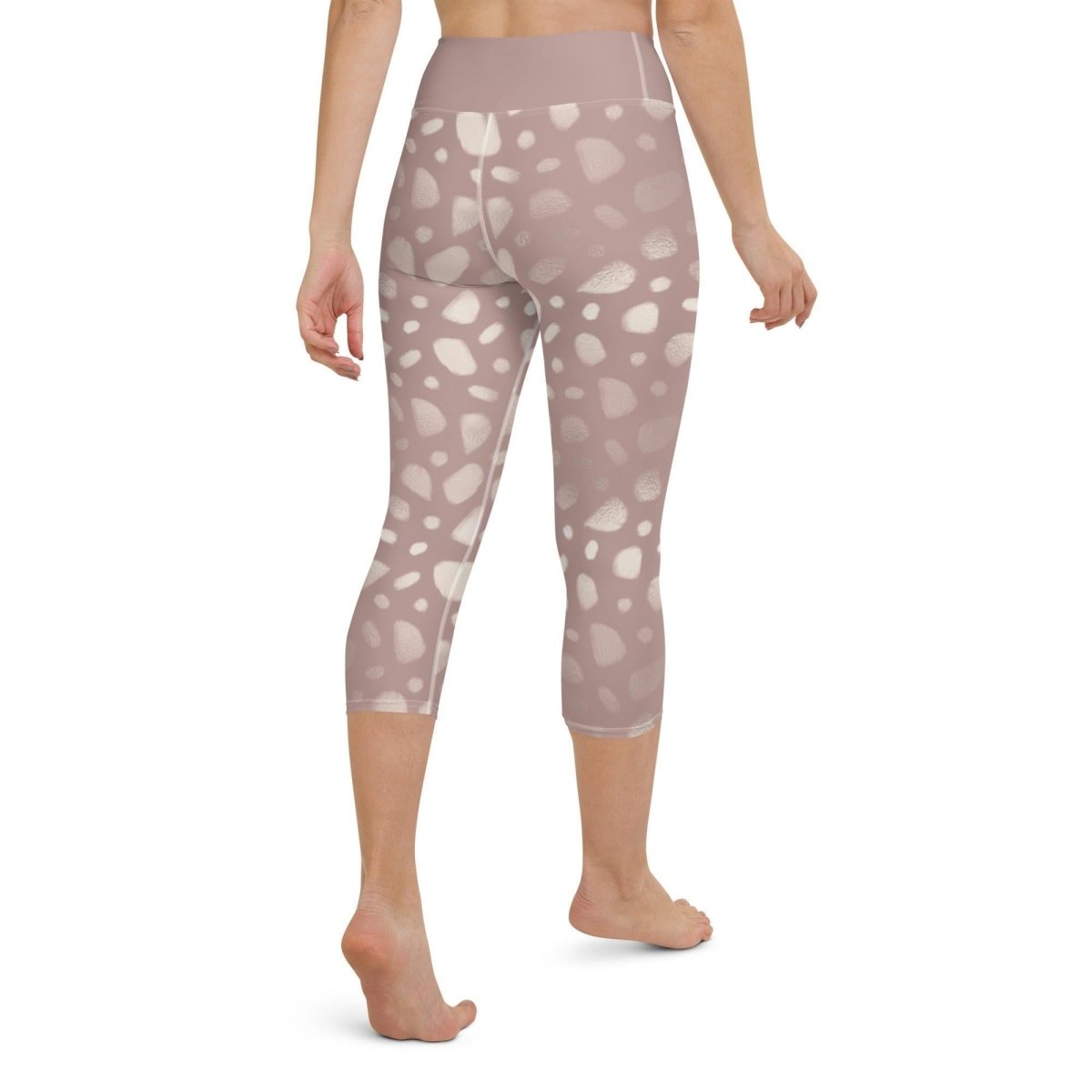 Rose Encounter Women's Capri Yoga Pants | DEEAREST LTD